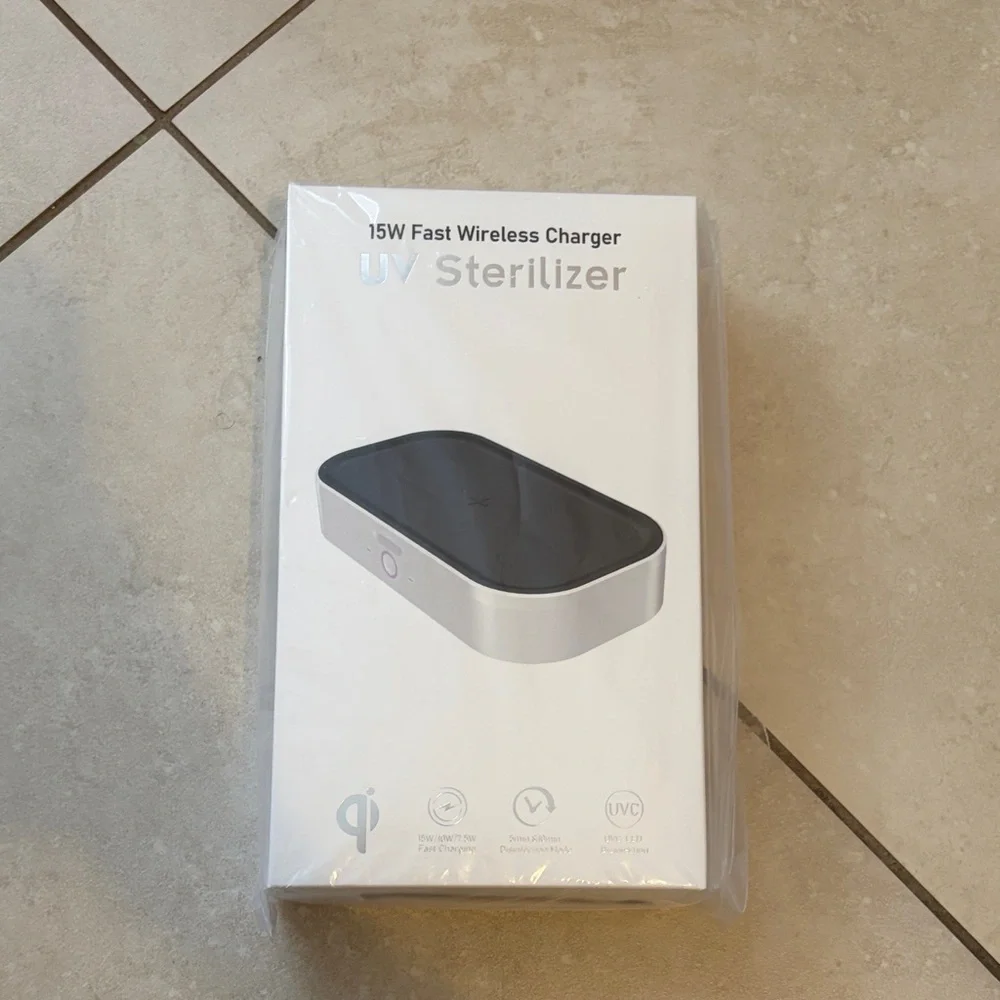 15W Fast Wireless Charger UV Sterilizer